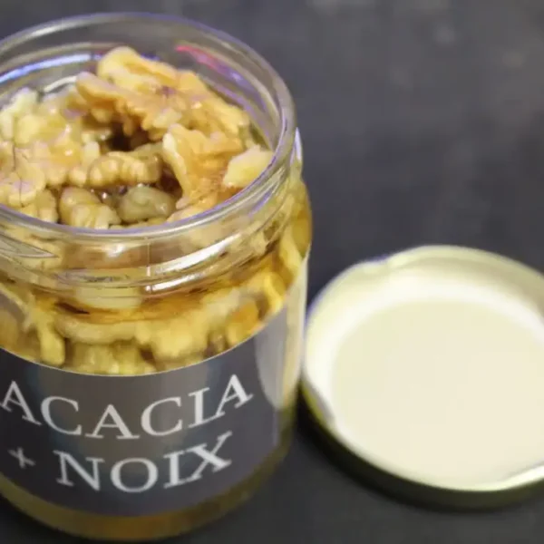 Acacia & cerneaux de noix